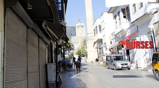 Esnaf kepenk kapattı