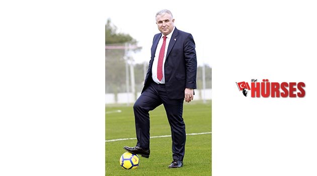 Eto’o gemiyi erken terk etti