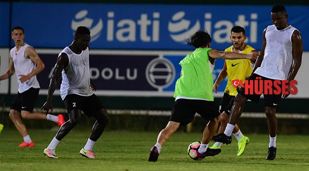 ETO'O GERİ DÖNDÜ