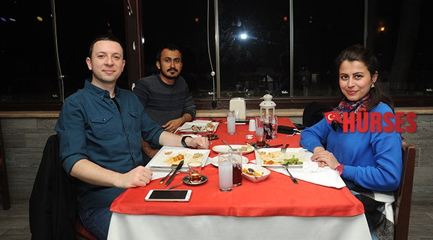 FELEKTEN BİR GECE