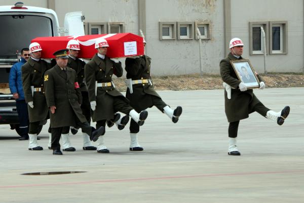 ŞEHİTLER MEMLEKETLERİNE UĞURLANDI