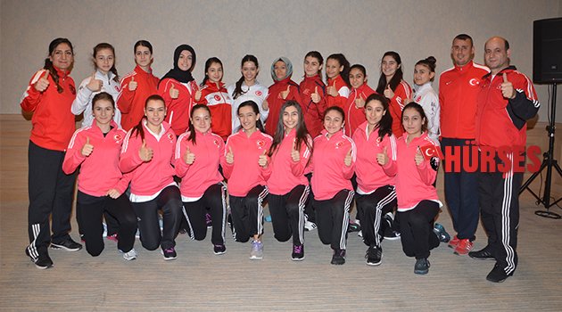 GENÇ KARATECİNİN HEDEFİ ŞAMPİYONLUK