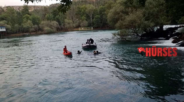 Girdaba kapılıp boğuldu