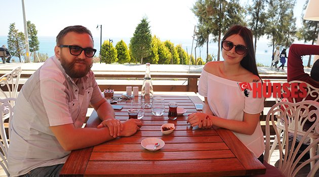 GÜNE KAHVALTIYLA BAŞLADILAR