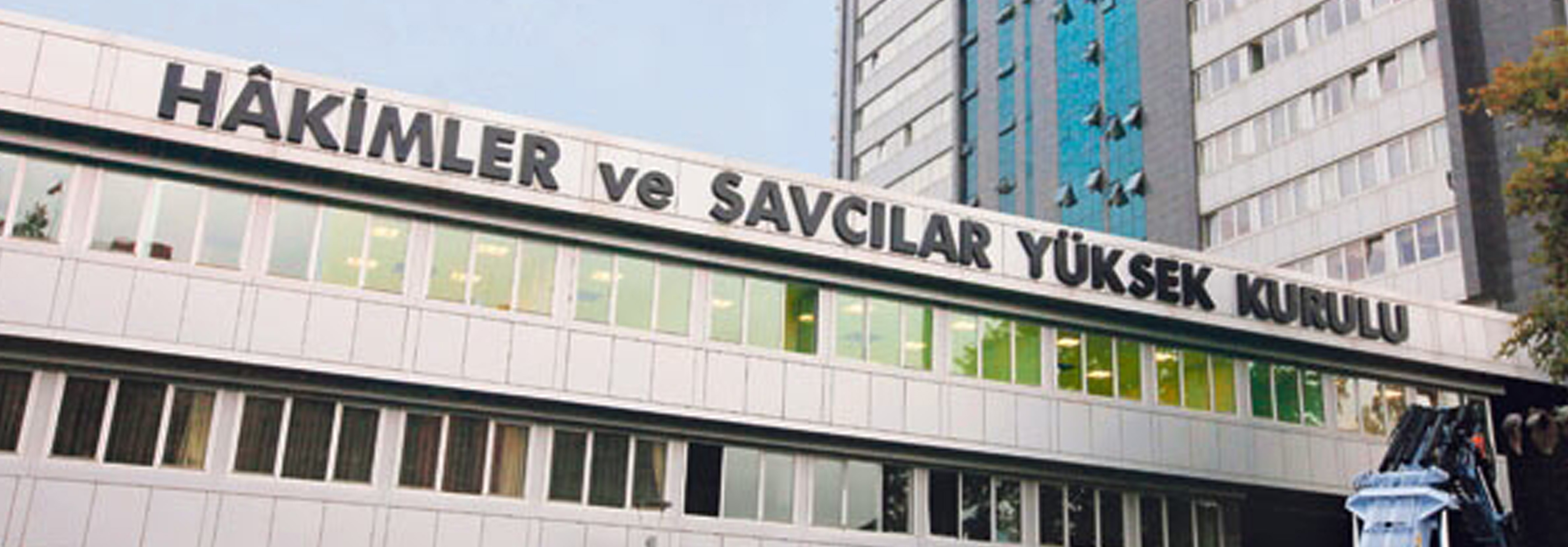 Hakim Ve Savcılar Sandık Başında