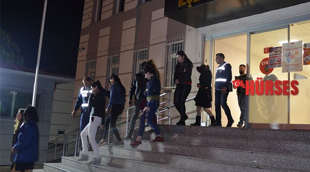 Hamam ve saunalara fuhuş baskını