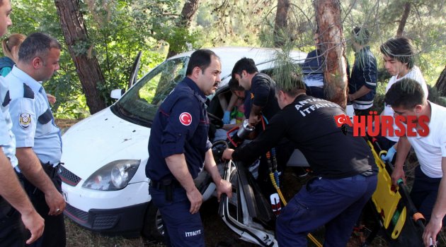 HAMİLE SÜRÜCÜ YARALANDI