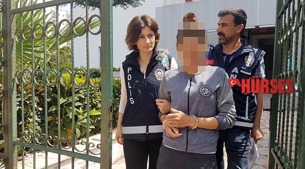 Hırsızlık yaparken yakalandı