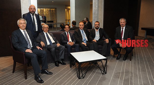 İHRACATIN YILDIZLARI ÖDÜLLERİNİ ALDI