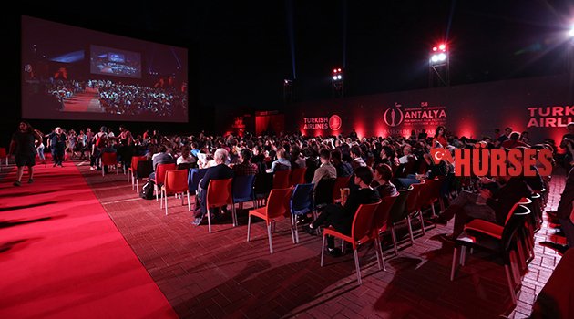 İlk film yarıda kaldı