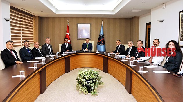 İLK TOPLANTI