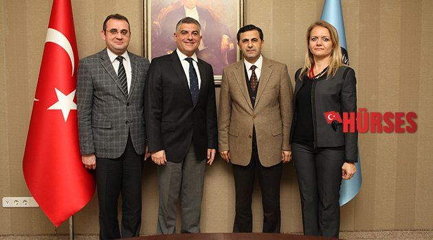 İMZALARI ATTILAR