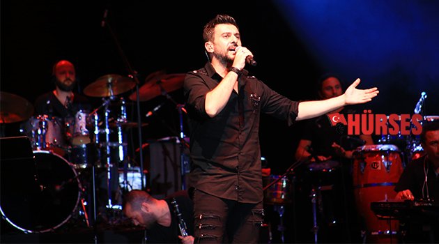 İNTİZAR VE GÖKHAN TEPE’DEN ROMANTİK KONSER