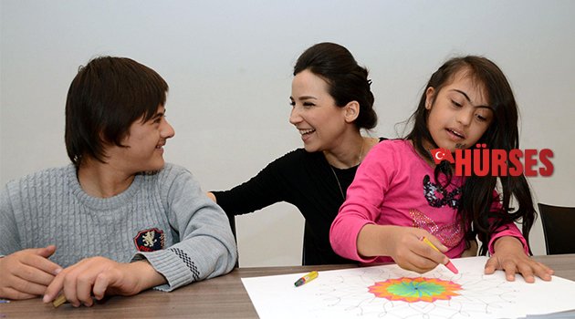 İPEK AÇAR MANDALA BOYADI
