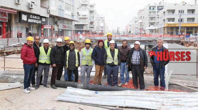 İŞÇİLER İŞ BIRAKTI