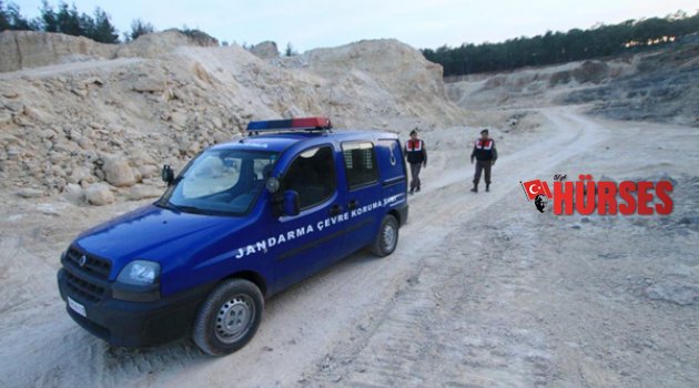 JANDARMA MERMER OCAKLARINI DENETLEDİ