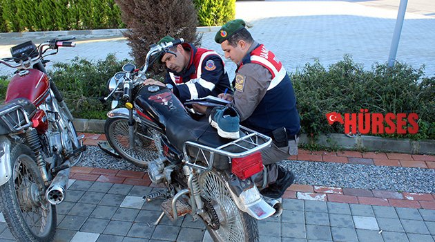 Jandarmayı görünce kaçtı