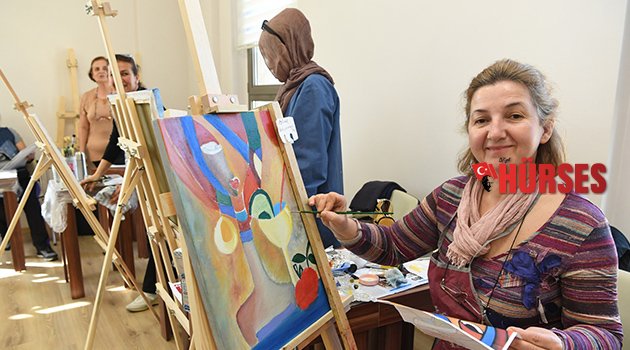 Kadın Sanat Lokali'nde kurslara büyük ilgi