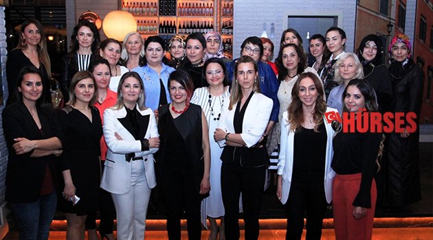 KADINLAR MİDPOİNT’TE BULUŞTU