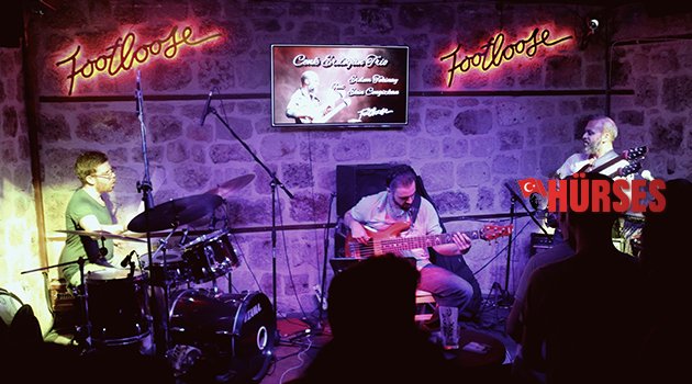 Kaleiçi’nde trio keyfi