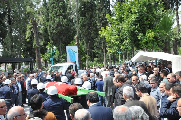 Kalp Krizi Geçirip Kaza Yapan Komiser Öldü, Motosikleti Çalındı