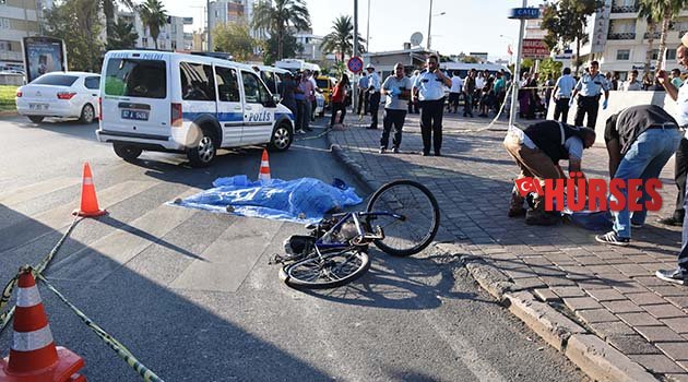 Kamyonun altında kaldı