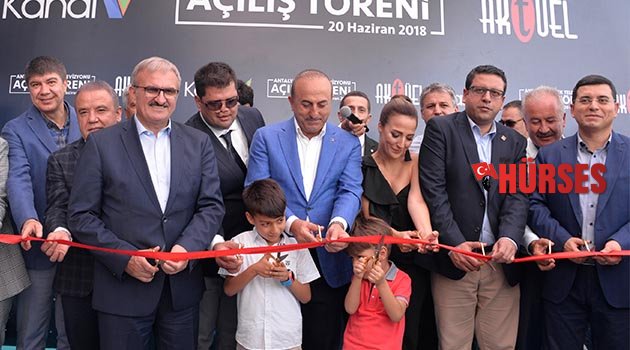 Kanal V yeni hizmet binasında