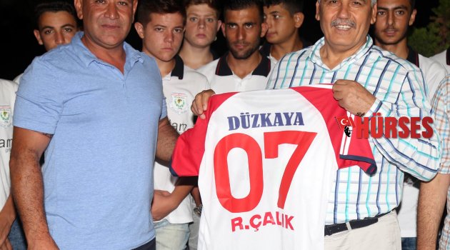 KARDEŞE İLGİ BÜYÜK