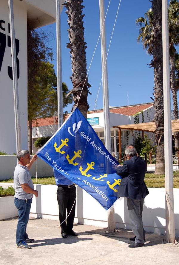 Kemer Marina '5 Altın Çıpa'yı Yeniledi