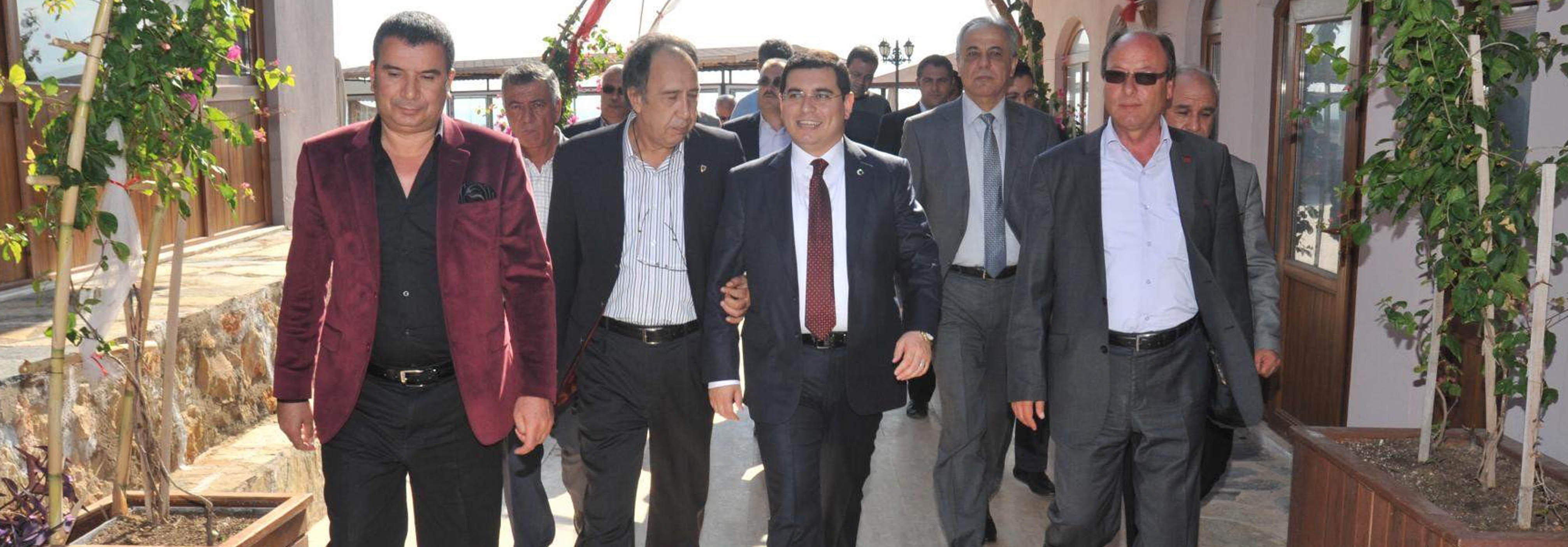 Kepez Belediye Başkanı Hakan Tütüncü Yörükler Derneği’ni Ziyaret Etti