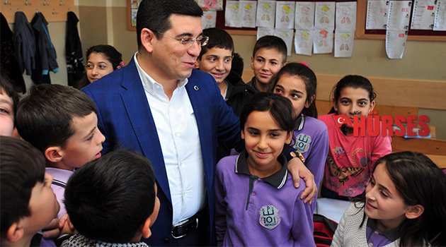 KEPEZ VAKFI’NDAN ÖĞRENCİLERE BURS
