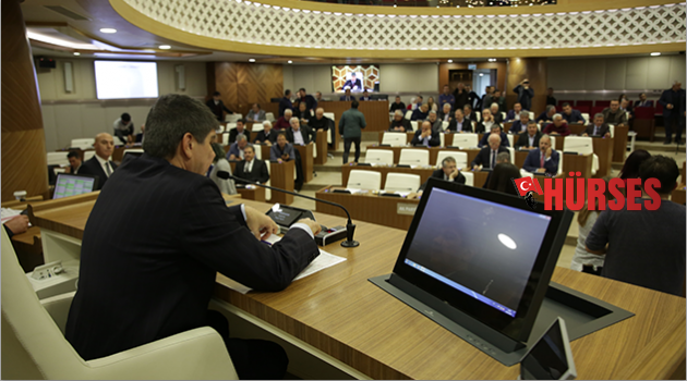Kimsenin gözünün yaşına bakmayız