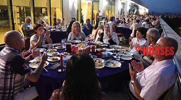 Konyaaltı'dan anlamlı iftar
