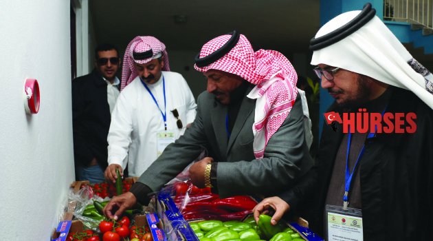 KÖRFEZ ÜLKELERİ TOPTANCI HALİ’NDE
