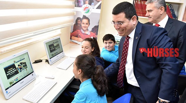 KÖY OKULUNA BİLGİSAYAR SINIFI