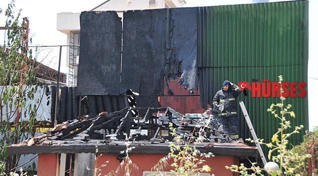 Kulübedeki yangın korkuttu