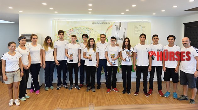 KUPA BAŞKAN UYSAL’A GELDİ