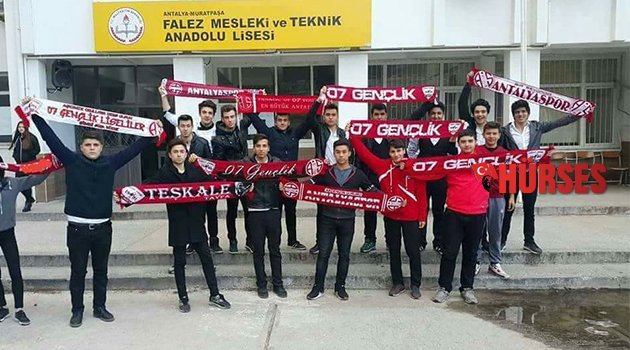LİSELERDE ANTALYASPOR SEVGİSİ