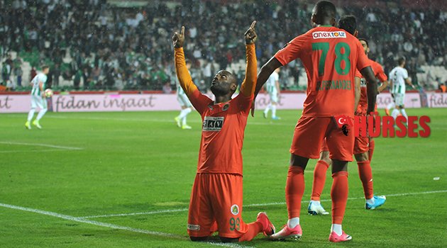 LOVE’DAN GOLLERE DEVAM