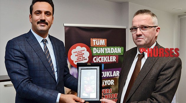 MACARİSTAN'DAN OSMANLI MOTİFLİ BAHÇE