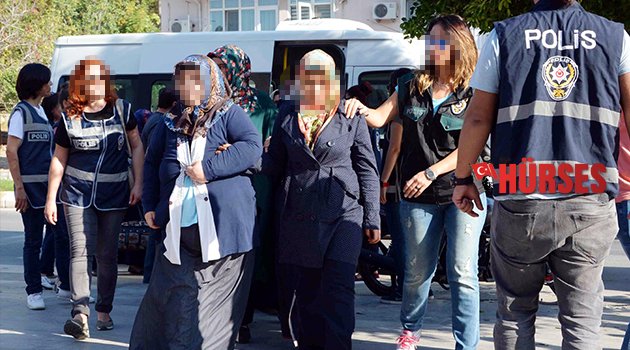 MANAVGAT'TA ABLALAR ADLİYE’DE