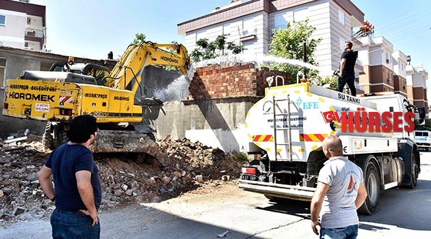 Metruk binalara yıkım