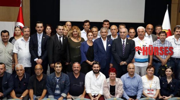 MEVLÜT YENİ, GÜVEN TAZELEDİ