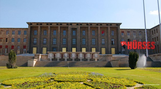 MİLLETVEKİLLERİ SEÇİMİ HÜRSES'E DEĞERLENDİRDİ
