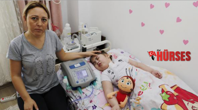 Minik Azra yardım bekliyor