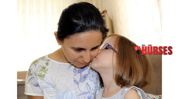 Minik Elif'in annesinin  hedefi 1 milyon imza