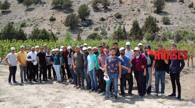 ÖĞRENCİLER FİDAN ÜRETİMİNİ İNCELEDİ