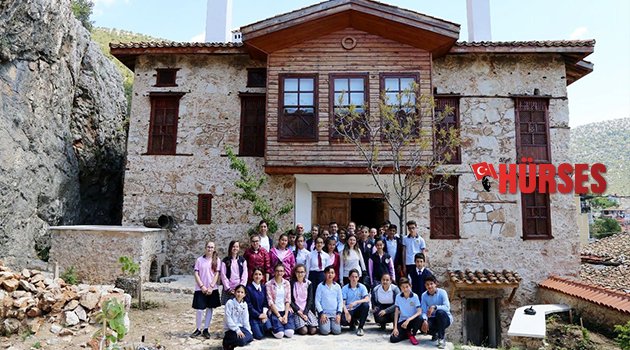 ÖĞRENCİLER MÜZEYİ GEZDİ