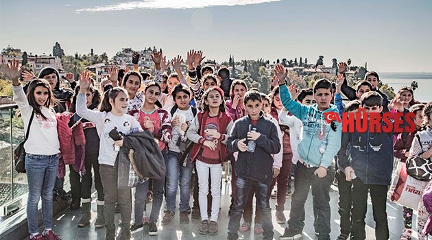 Öğrencilere Kaleiçi turu