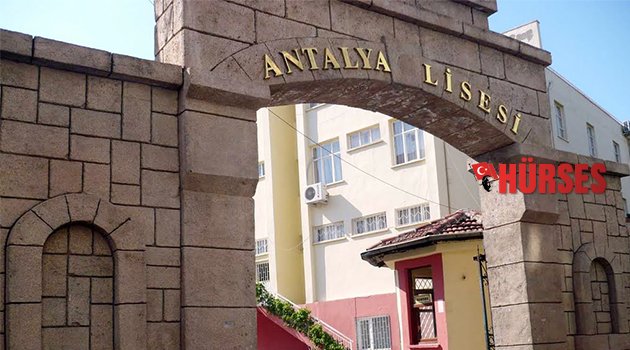 Okulda tarihi keşif